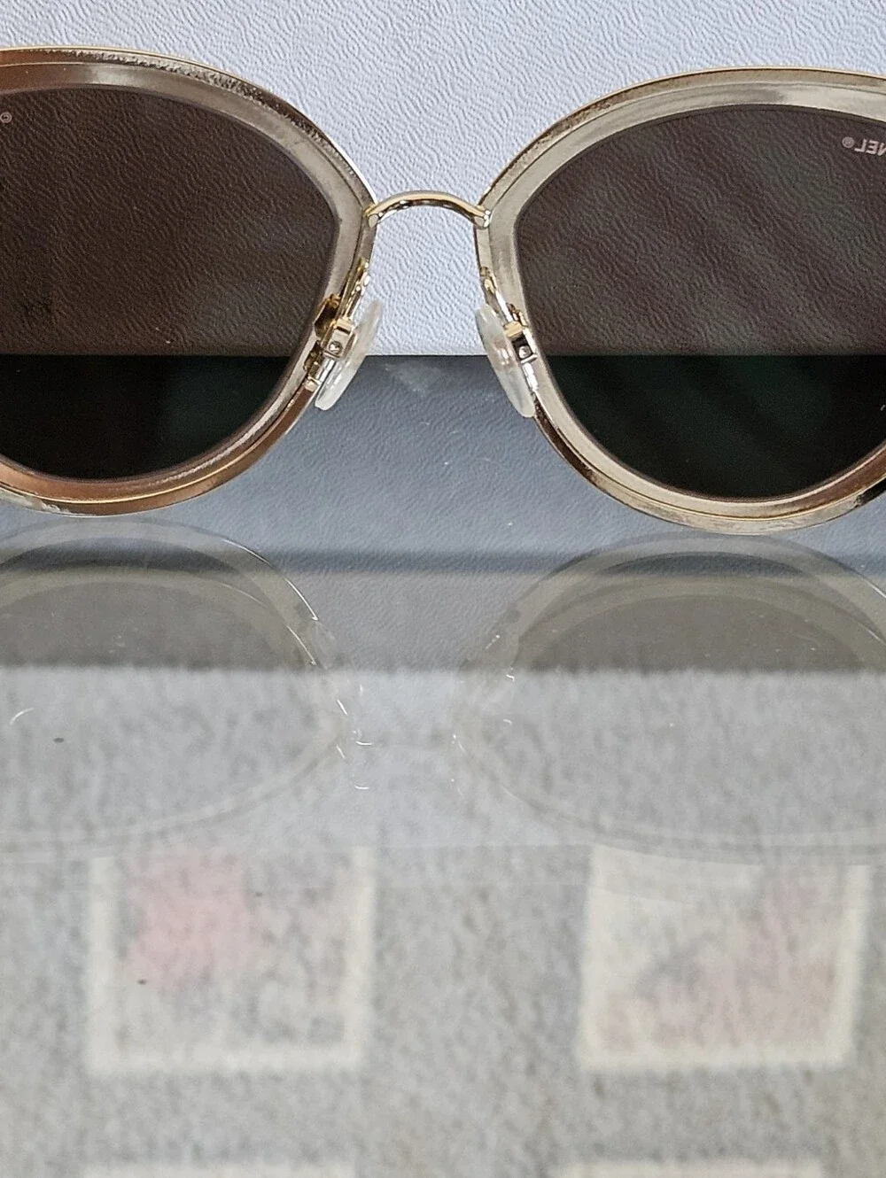 Chanel 4222 18K Rose Gold Mirrored Cat-Eye Sunglasses with Case